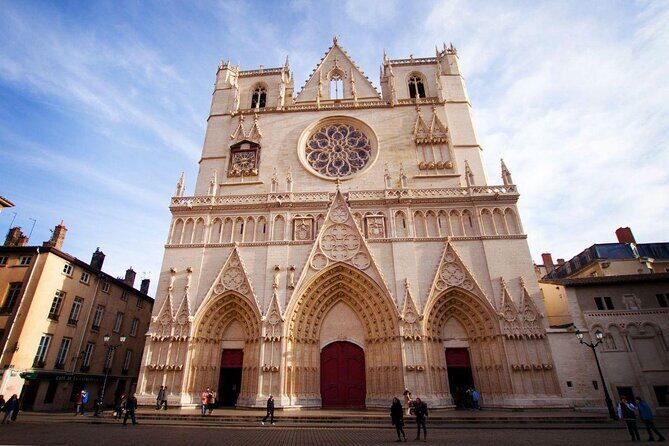 Lyon Scavenger Hunt and Sights Self-Guided Tour - Starting at Cathédrale Saint-Jean-Baptiste: where your route begins