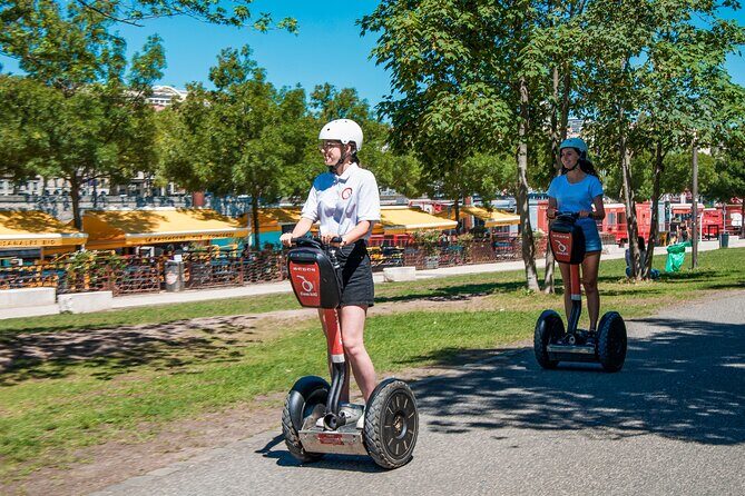 Segway Tour by ComhiC - The Highlights - 1h30 - The 15-minute training that makes the difference